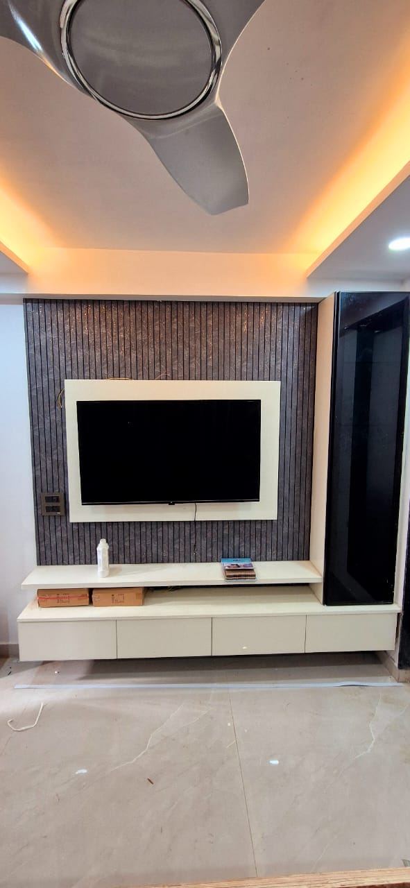 Bedroom TV Unit: Living & TV Units by Supreme Kitchens, Noida