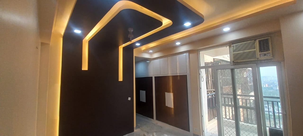 Profile Light Ceiling Design: False Ceilings by Supreme Kitchens, Noida