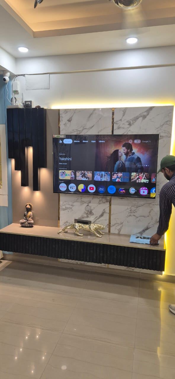 Marble-Finish TV Unit: Living & TV Units by Supreme Kitchens, Noida